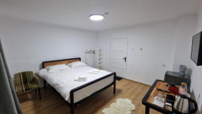 DreamPlace Aeroport&Therme 1